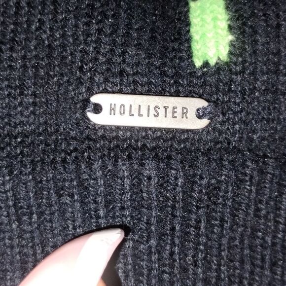 Classic Hollister Palm Tree Print Knit Pullover Sweater - Picture 5 of 7